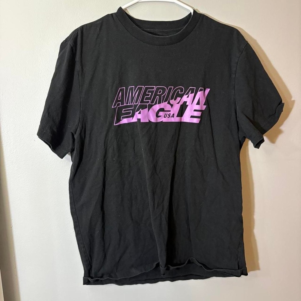 american eagle graphic tee